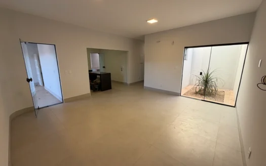 Casa de 3 Quartos  com Piscina