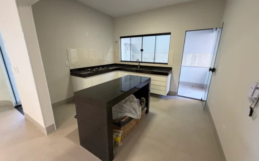 Casa de 3 Quartos  com Piscina