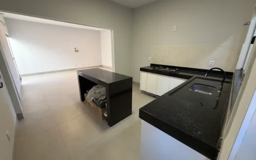Casa de 3 Quartos  com Piscina