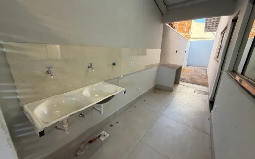 Casa de 3 Quartos  com Piscina