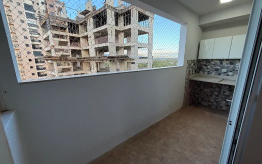 Apartamento com 2 Quartos
