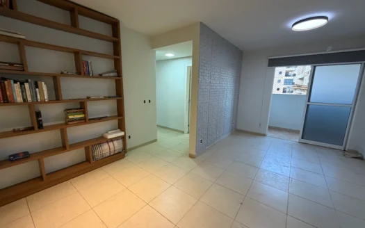 Apartamento com 2 Quartos