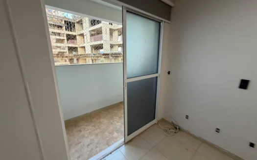 Apartamento com 2 Quartos