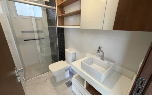 Apartamento com 3 Quartos