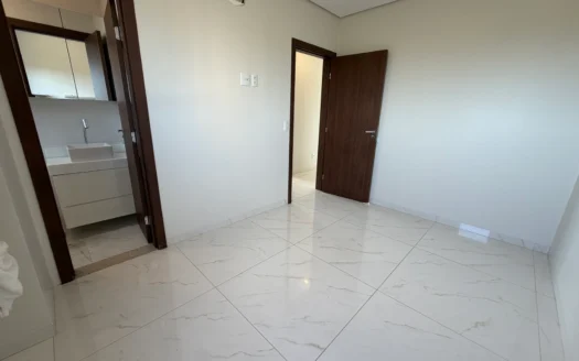 Apartamento com 3 Quartos
