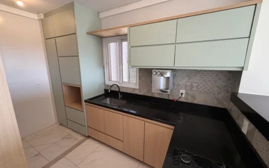 Apartamento com 3 Quartos