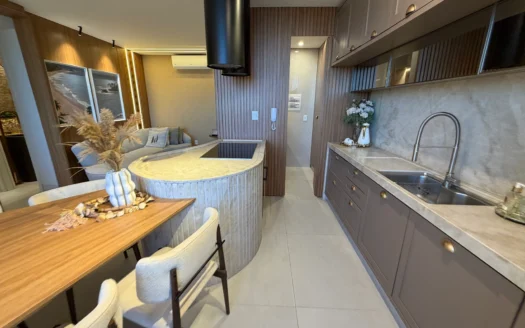 Apartamento com 3 Suítes