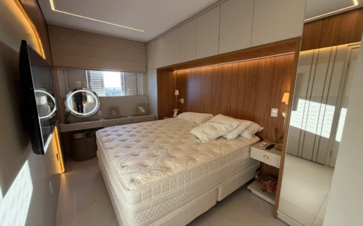 Apartamento com 3 Suítes