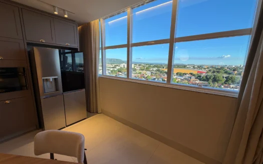 Apartamento com 3 Suítes