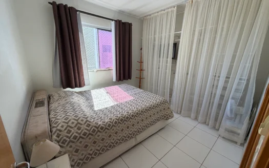 Apartamento com 3 Quartos