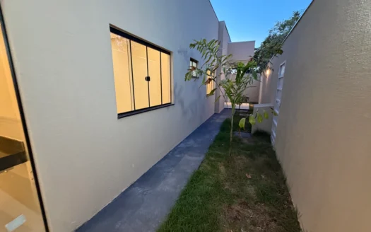 Casa com 3 Suítes na 1003 Sul
