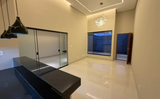Casa com 3 Suítes na 1003 Sul