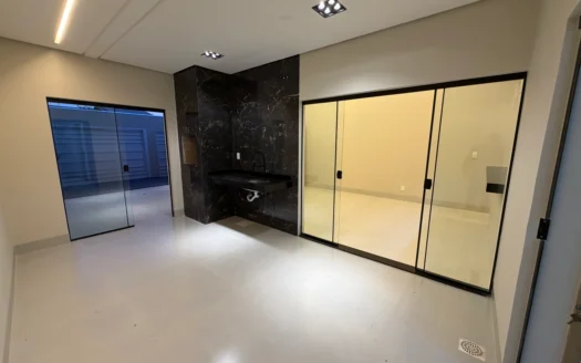 Casa com 3 Suítes na 1003 Sul