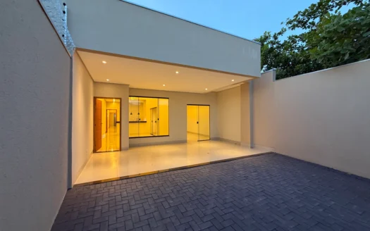Casa com 3 Suítes na 1003 Sul