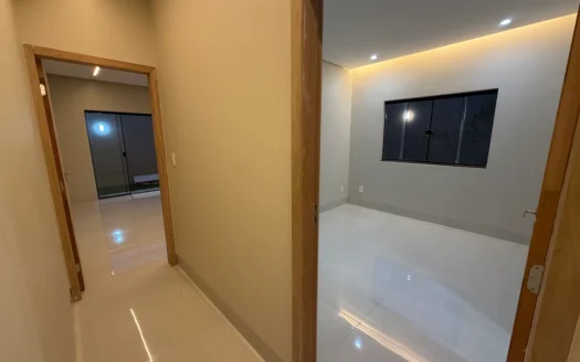 Casa com 3 Suítes na 1003 Sul