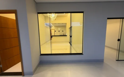 Casa com 3 Suítes na 1003 Sul