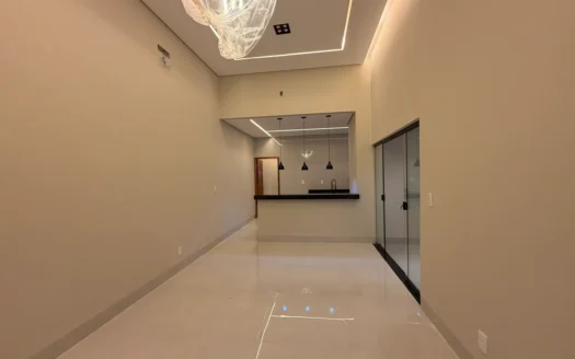 Casa com 3 Suítes na 1003 Sul