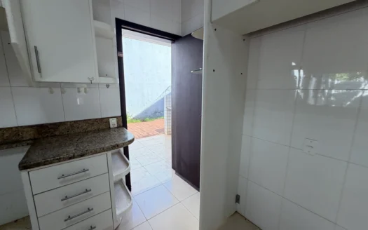 Casa com 4 Quartos