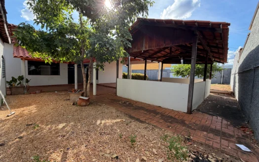 Casa com 4 Quartos