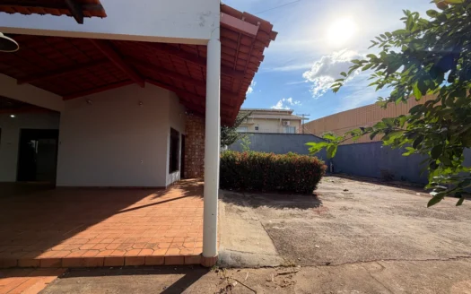 Casa com 4 Quartos