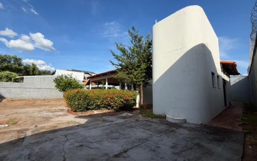 Casa com 4 Quartos