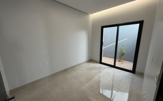 Casa de 3 Quartos na 505 Sul