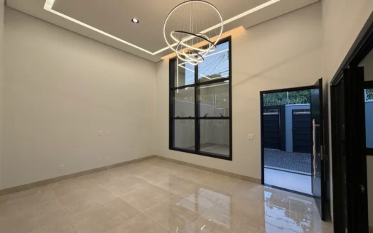 Casa de 3 Quartos na 505 Sul