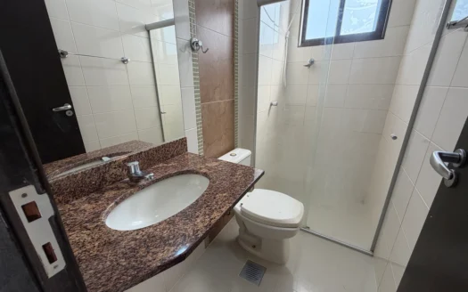 Apartamento com 2 Quartos