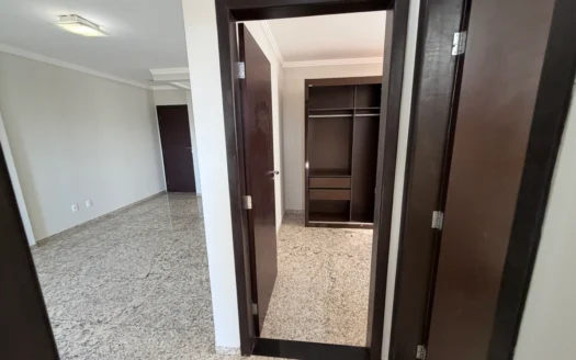 Apartamento com 2 Quartos