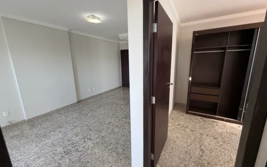 Apartamento com 2 Quartos