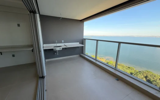 Apartamento de 3 Suítes na Graciosa