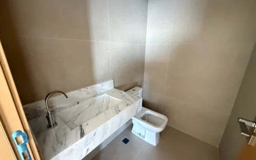 Apartamento de 3 Suítes na Graciosa