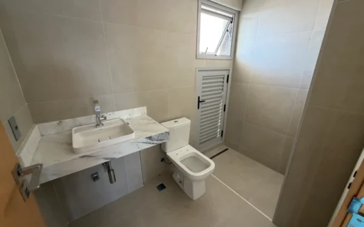 Apartamento de 3 Suítes na Graciosa