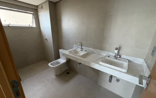Apartamento de 3 Suítes na Graciosa