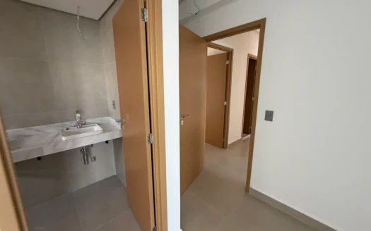 Apartamento de 3 Suítes na Graciosa
