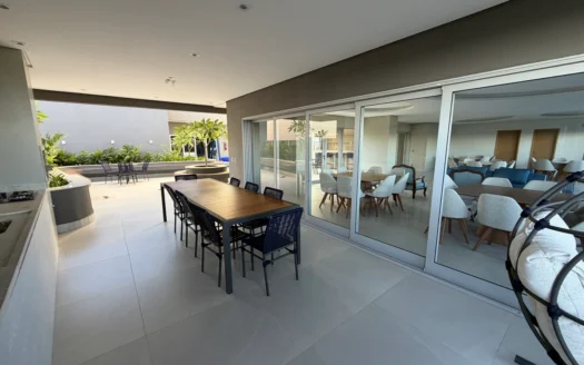 Apartamento de 3 Suítes na Graciosa