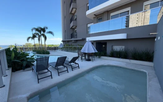 Apartamento de 3 Suítes na Graciosa