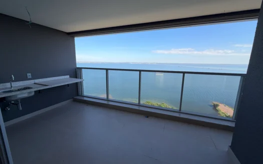 Apartamento de 3 Suítes na Graciosa