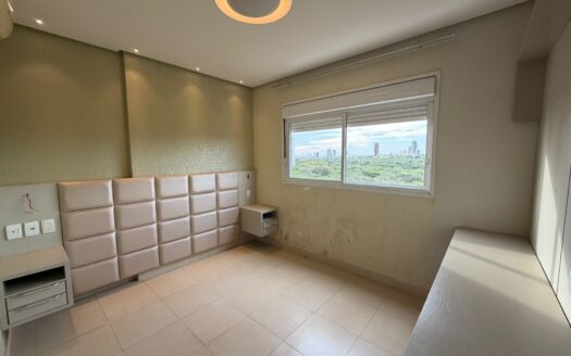Apartamento com 4 Quartos
