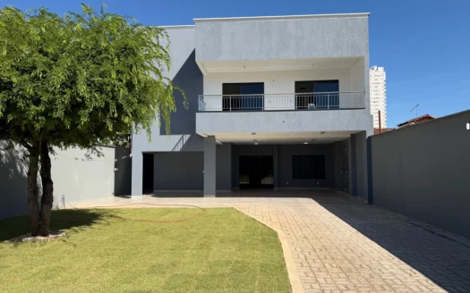 Sobrado com 4 Quartos