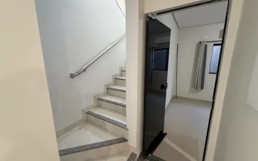 Sobrado com 4 Quartos