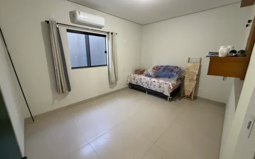 Sobrado com 4 Quartos