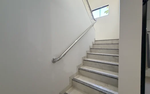 Sobrado com 4 Quartos
