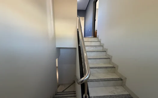 Sobrado com 4 Quartos