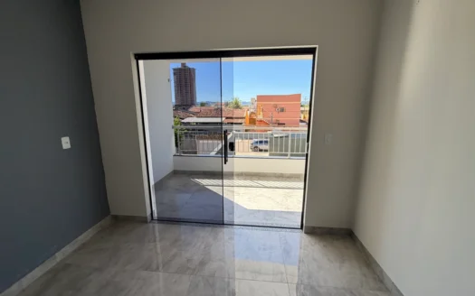 Sobrado com 4 Quartos