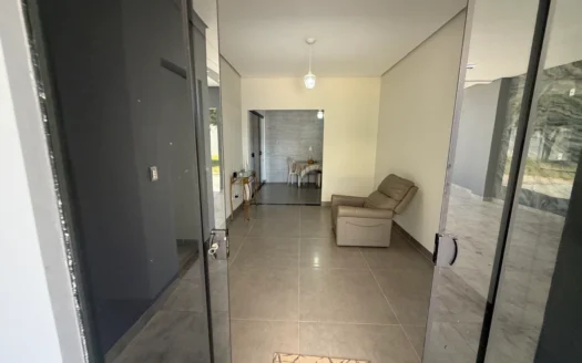 Sobrado com 4 Quartos