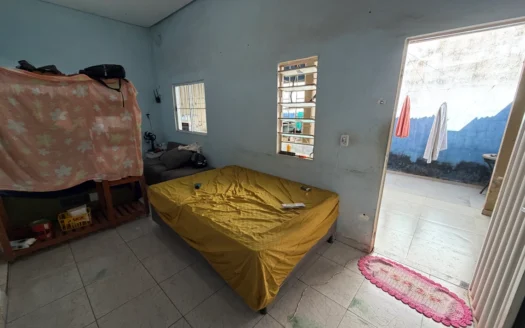 2 Casas em Lote Único