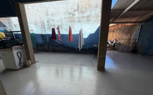 2 Casas em Lote Único