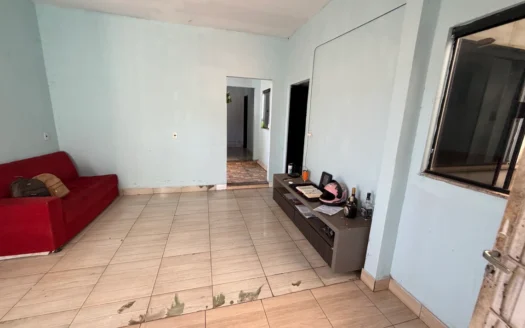 2 Casas em Lote Único