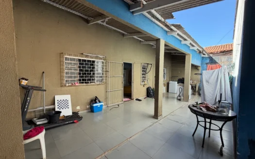 2 Casas em Lote Único